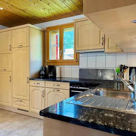 Im Baetzenboden Wengen