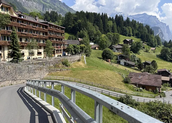Im Baetzenboden Alpehytte Wengen