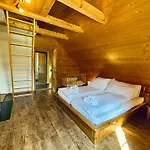 Im Baetzenboden Alpstuga *